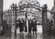 Burgemeester_Canneman_bezoekt_met_Koningin_Juliana_het_Westfries_Museum_in_1958